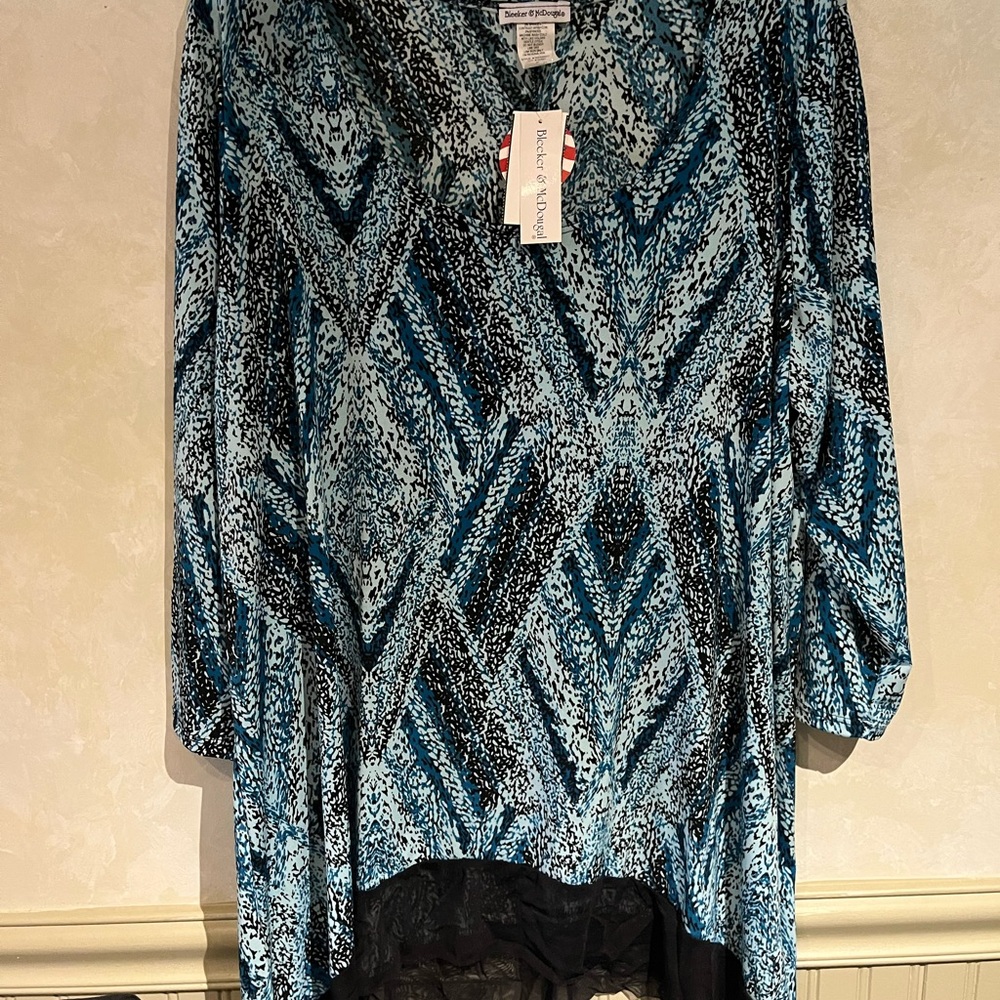 Dana Buchman Blue Patterned V-Neck Blouse